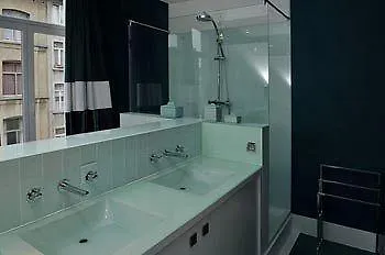 B&B Maison Az Saint-Gilles Oda ve Kahvaltı