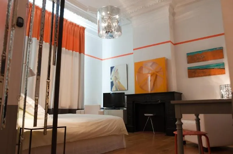 B&B Maison Az Saint-Gilles 4*,  Belçika