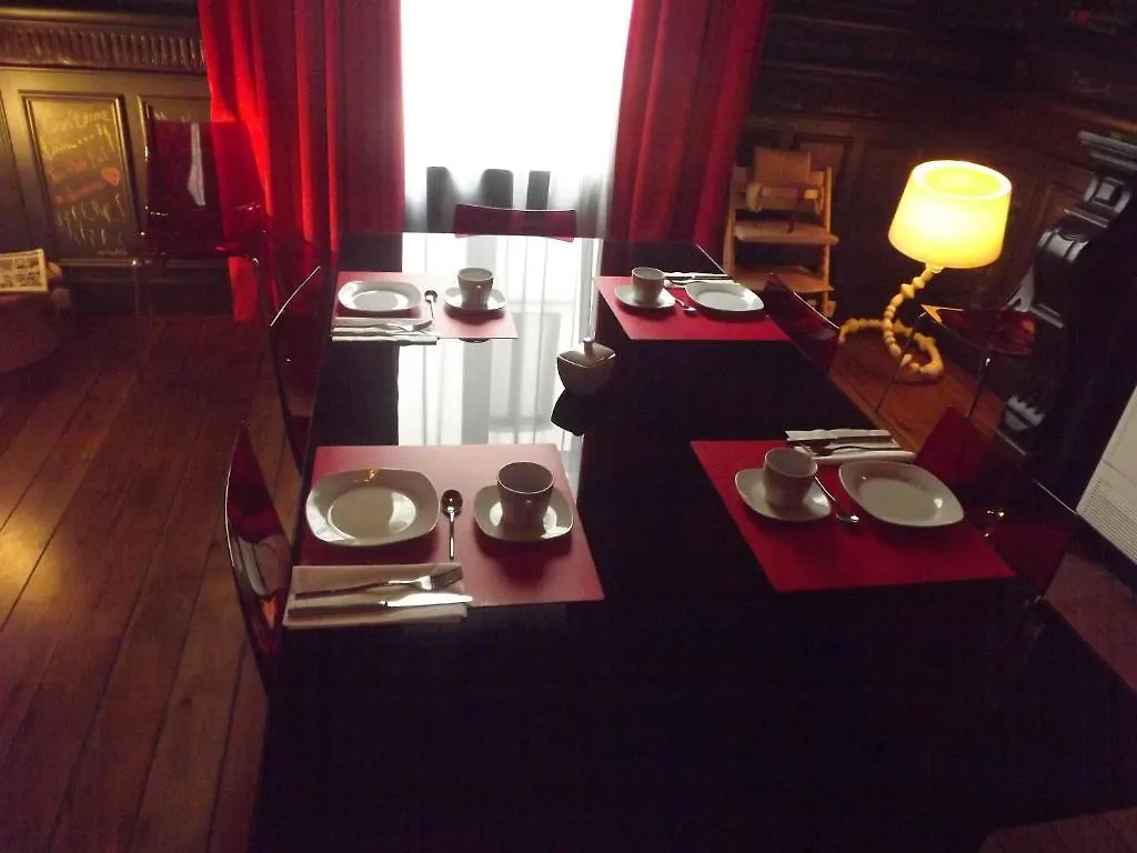 Oda ve Kahvaltı B&B Maison Az Saint-Gilles