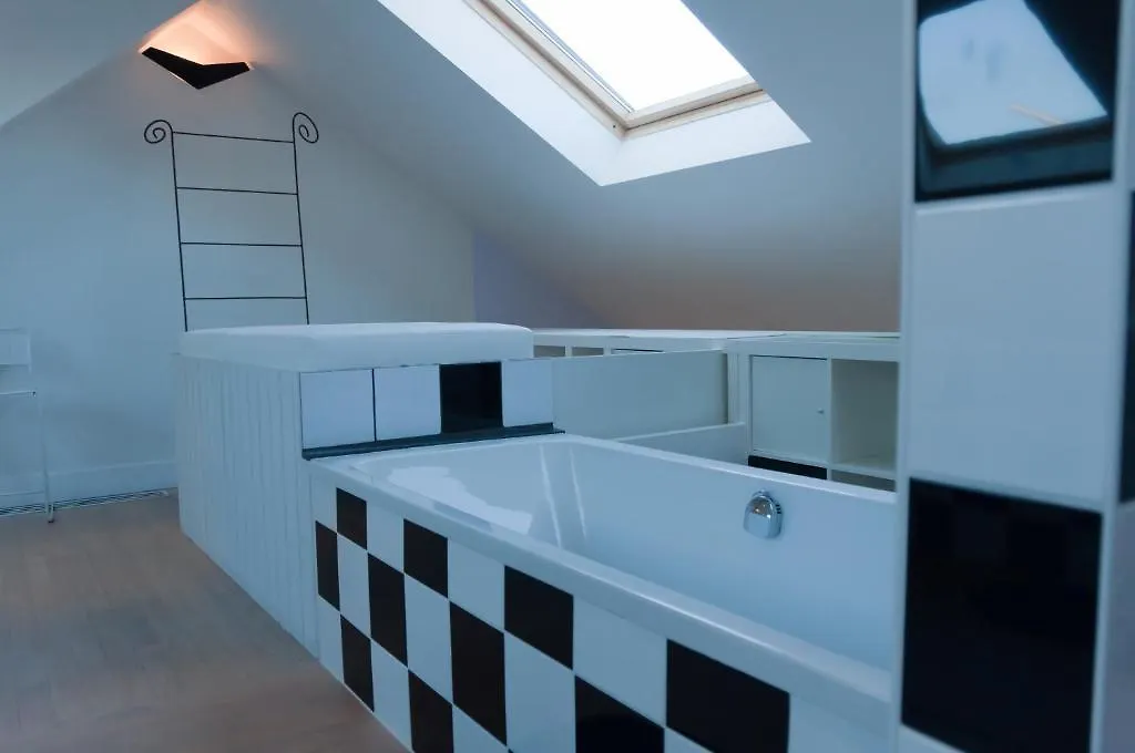 B&B Maison Az Saint-Gilles Oda ve Kahvaltı