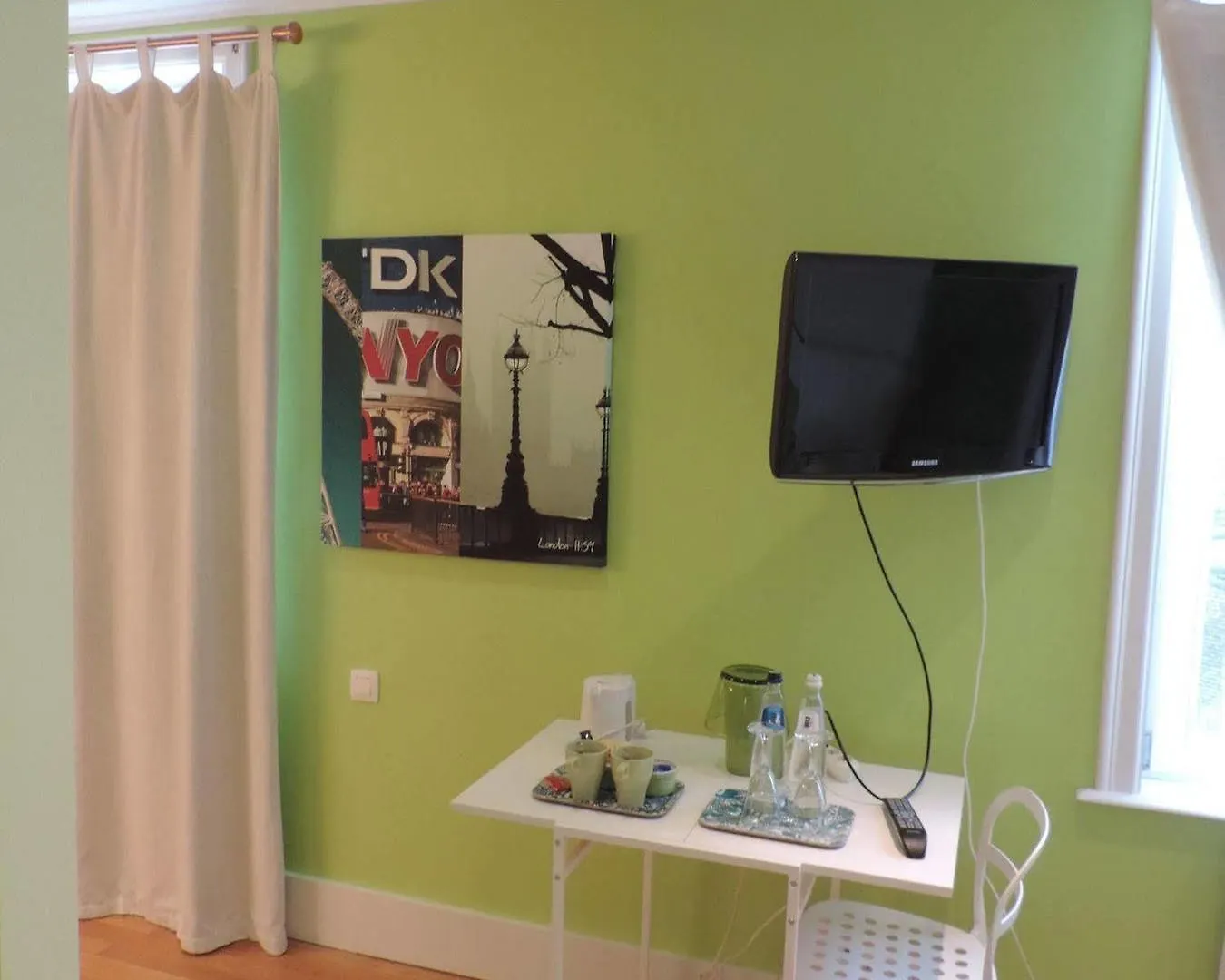 B&B Maison Az Saint-Gilles 4*,  Belçika