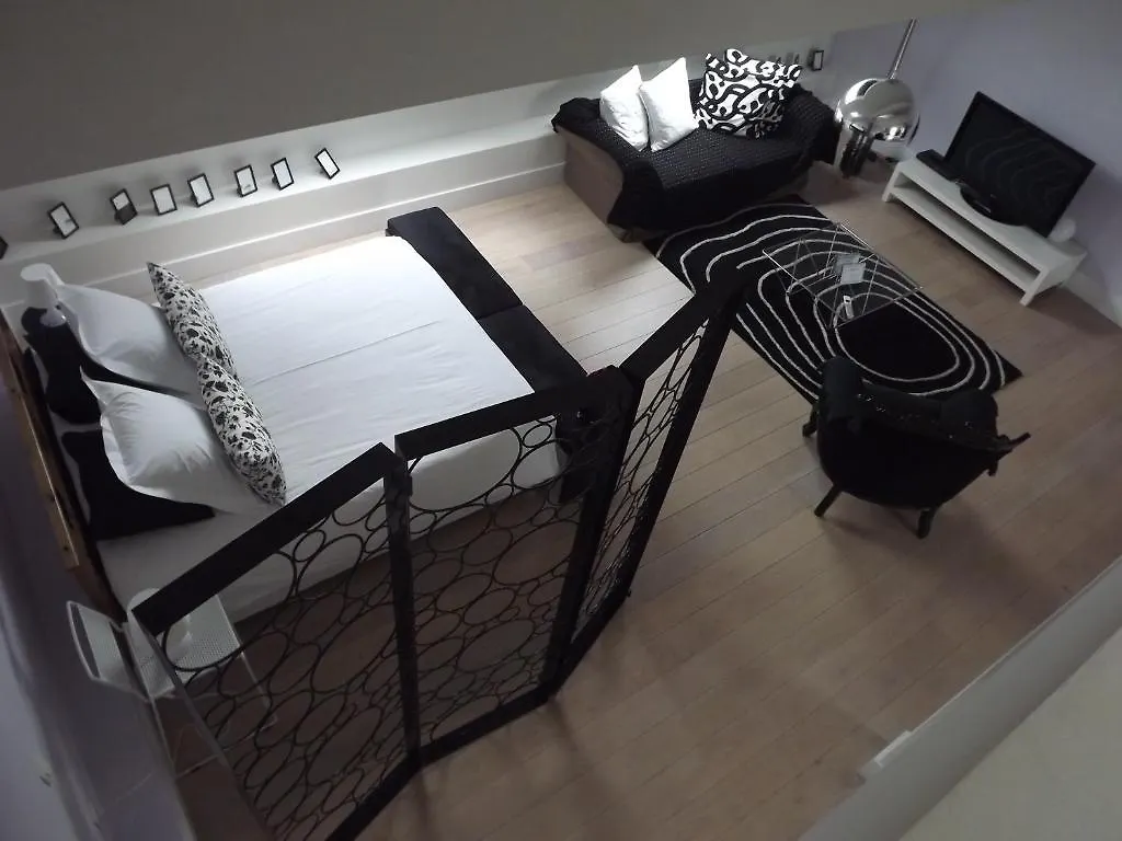 B&B Maison Az Saint-Gilles 4*,